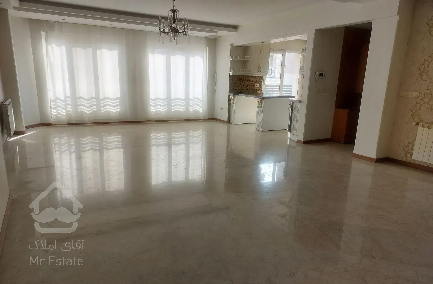 رهن آپارتمان ۱۵۰ متری گیشا (۲پارکینگ،تک واحد)