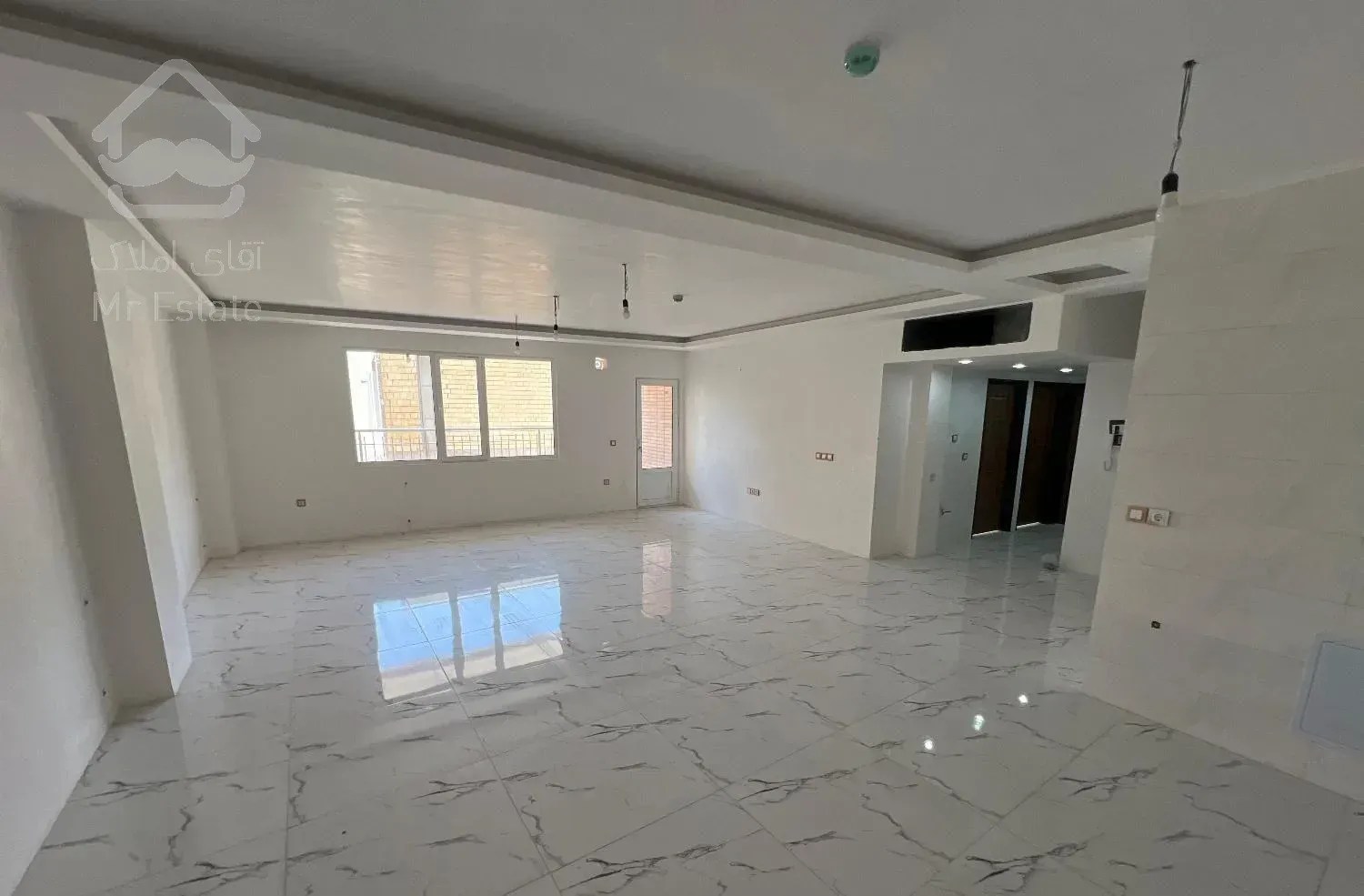 اپارتمان ۱۲۸ متری ۳ خواب ۲ تراس