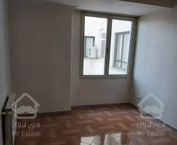 ولنجک پایین خیابان سیزدهم۲۰۰متر سه خواب