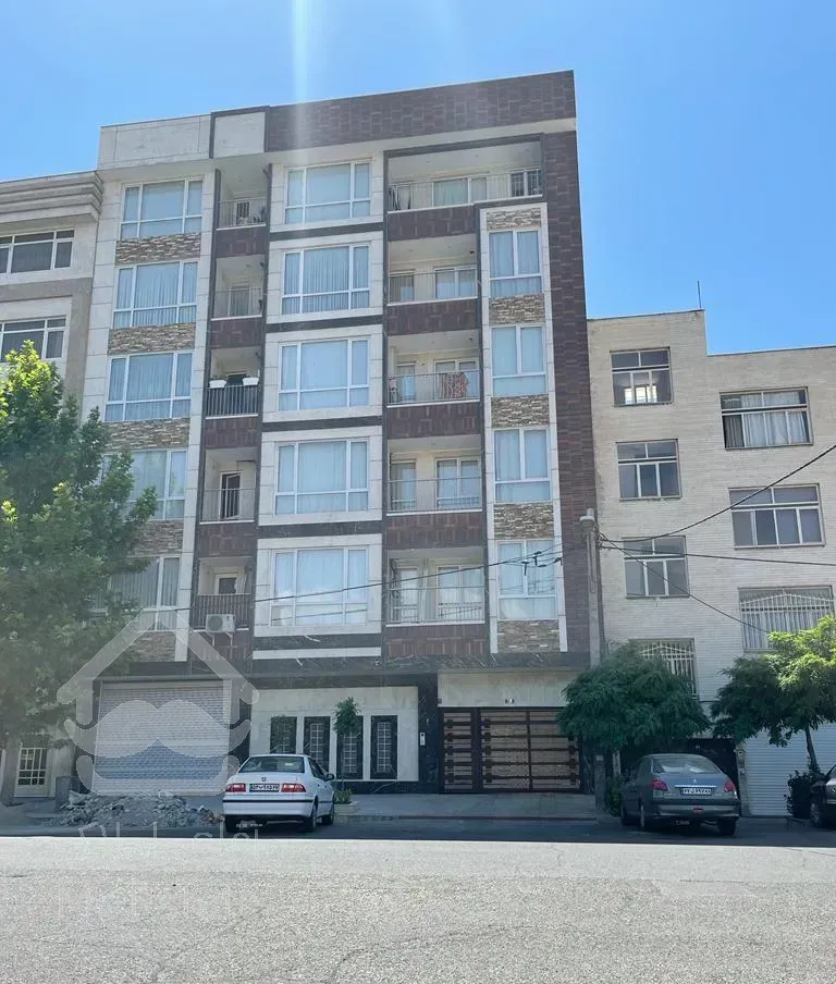 آپارتمان 93 متری .نوساز .طرشت