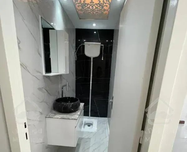 آپارتمان 111متری فول شهرک آپادانا طبقه 4