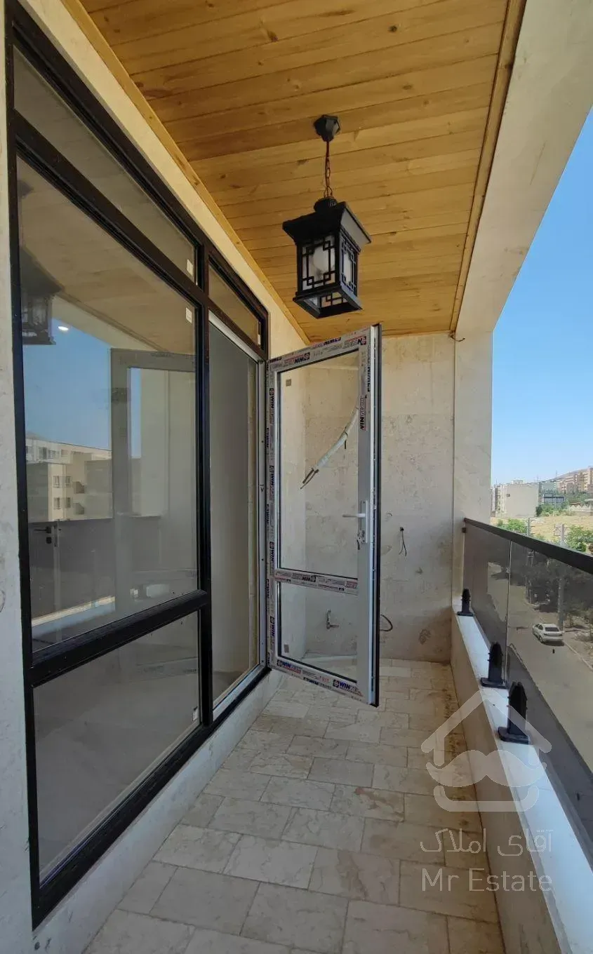 آپارتمان ۱۵۰ متری دو پارکینگ سندی باغستان غربی