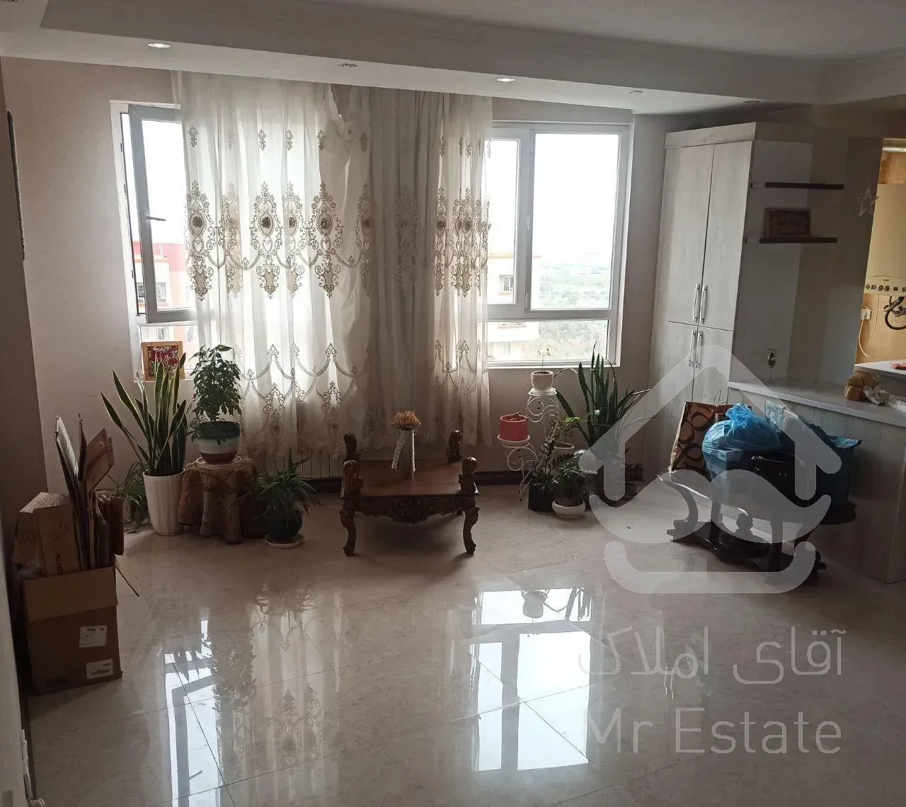 ۷۰ متری فول امکانات / بازسازی شده