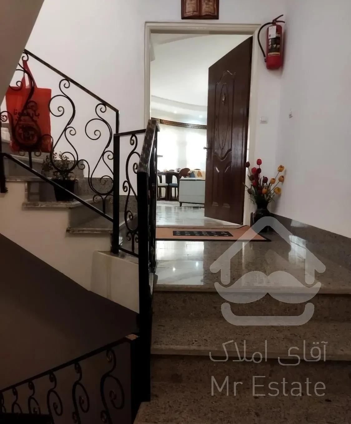 فروش فوری واحد ۱۴۰ متری