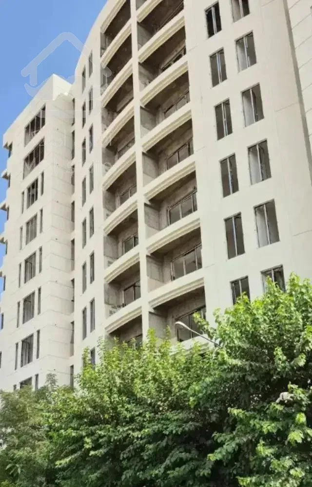 فرو ش آپارتمان ۹۰ متری نوساز /شرایط ( مالک هستم )