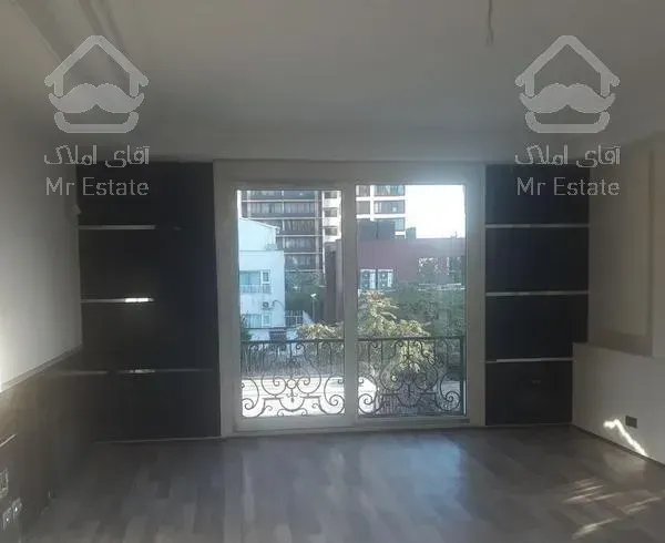 1000 متر / ویلایی تریبلکس / فول مشاعات / دربست