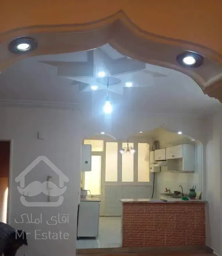 آپارتمان۵۶ متر،محلاتی، مخبر جنوبی،۲خوابه و پارکینگ