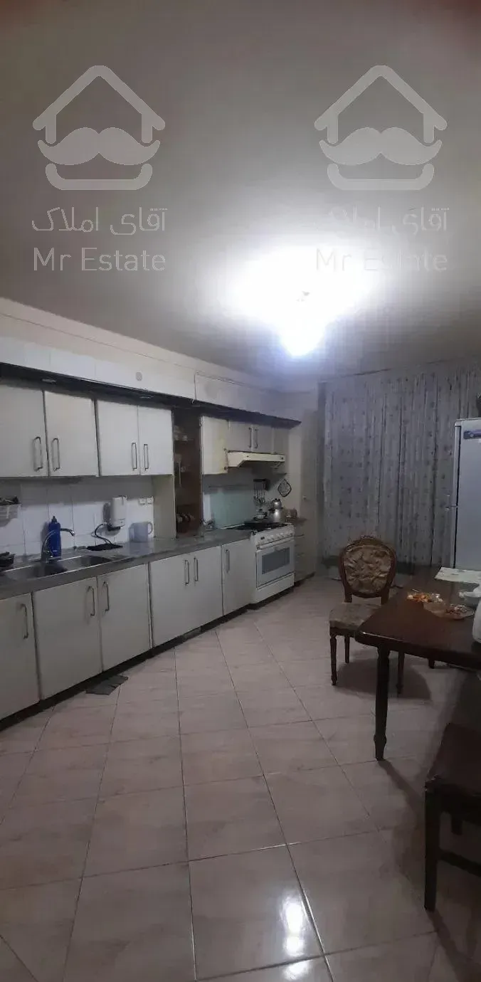 ۱۹۰ متر / ۳خواب / تکواحدی      ( ۷۵ متر قدرالسهم )