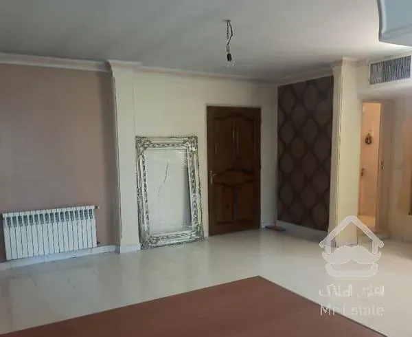 آپارتمان ۷۳ متری دو خوابه.