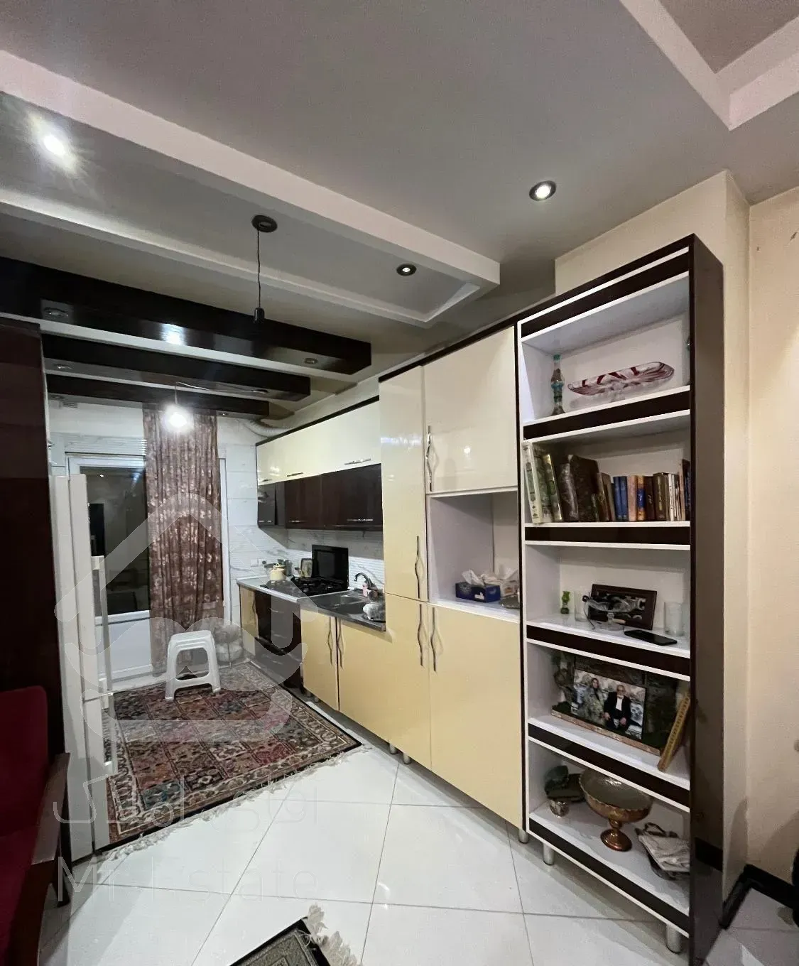 آپارتمان ۸۰ متری فول خیابان ایران گوته