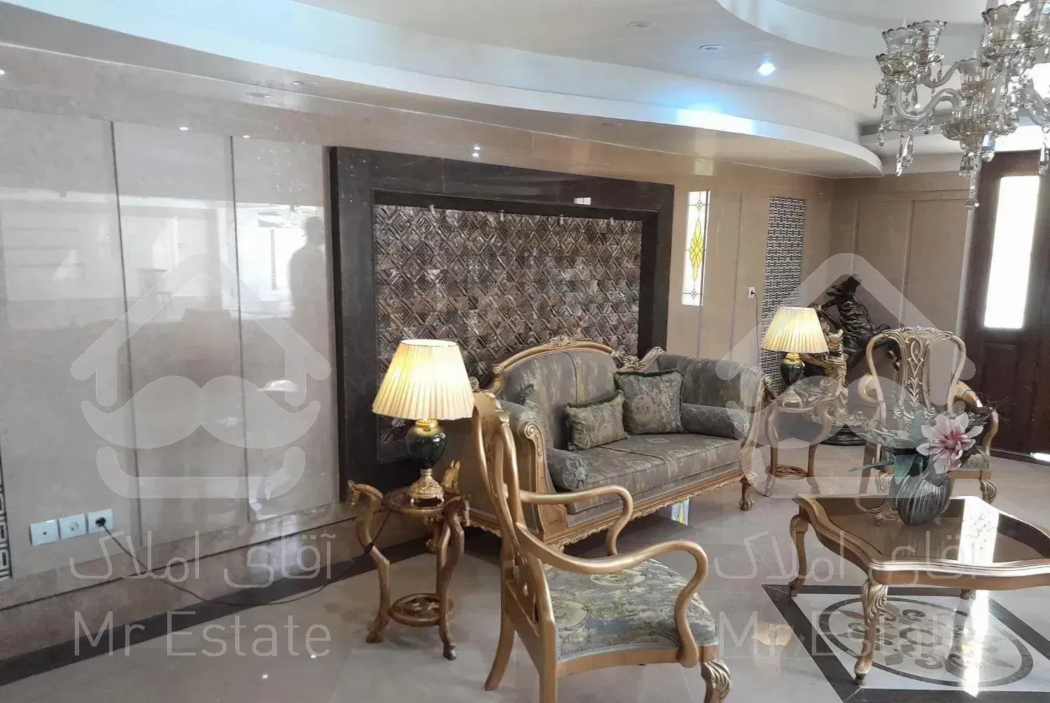 ونک ۹۵ متر دو خوابه  زیبا