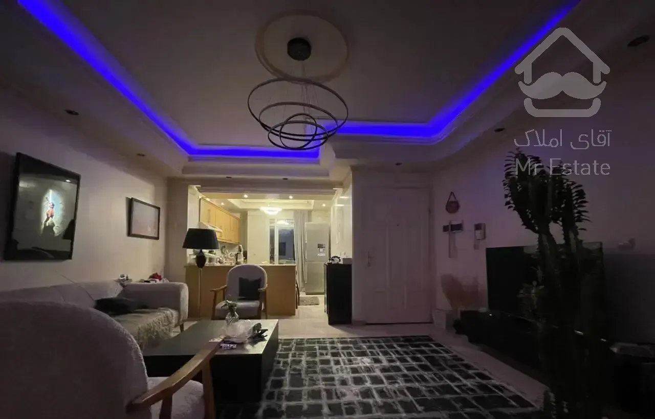 اپارتمان ۶۵متر طبقه نور ونقشه خوب