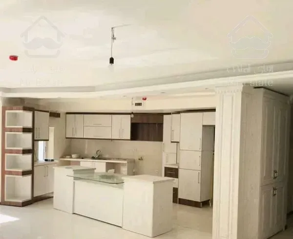 ۸۸ متر/ فول بازسازی/ فول امکانات/ صادقیه