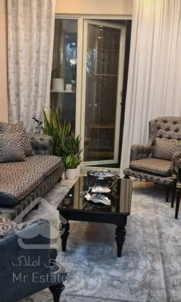 فروش آپارتمان ۹۷ متری ۲ خوابه در پلیس