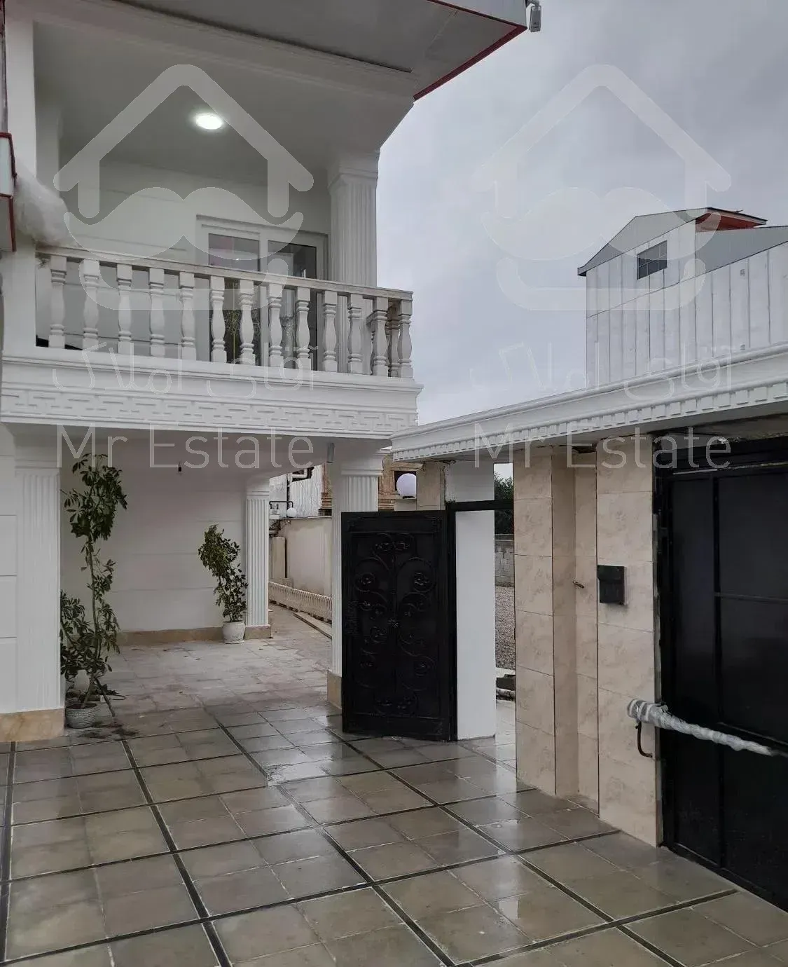 240مترزمین 150متربنا3خواب مسترفول شهری سندتک برگ