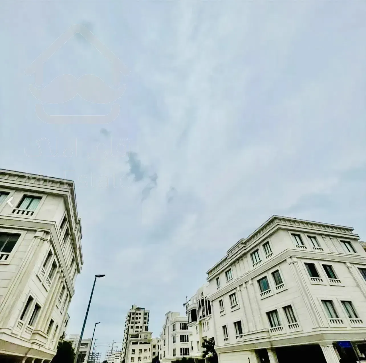 فروش ۱۳۰ متری فاز ۷ صدف / کامل روبنما