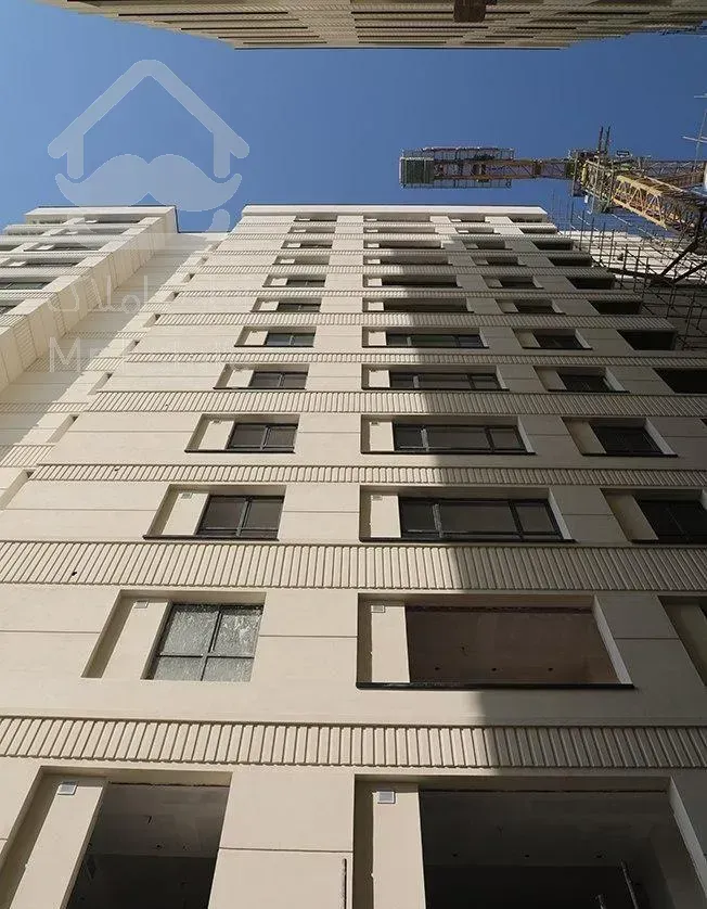 ۹۶ متری ۱۳۰m/نارنجستان ۴/ ۱۰۴m ۷۰mنارنجستان۲ ۳ ۵ ۶