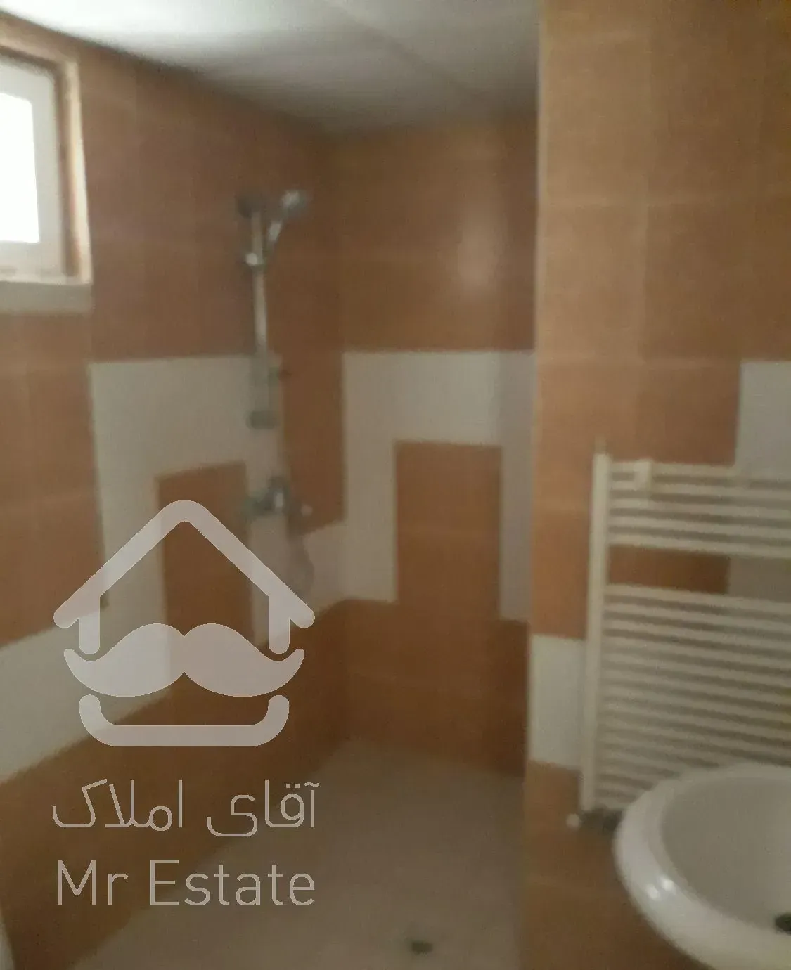 آپارتمان ۱۴۲متر ۳خوابه علوم پزشکی تهران