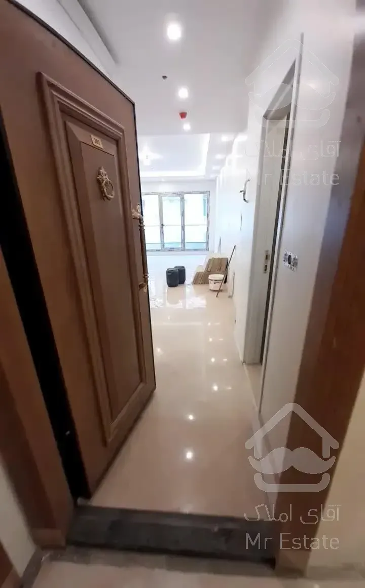 ۱۰۰ متر دو خواب نوساز کلید نخورده نیاوران دزاشیب