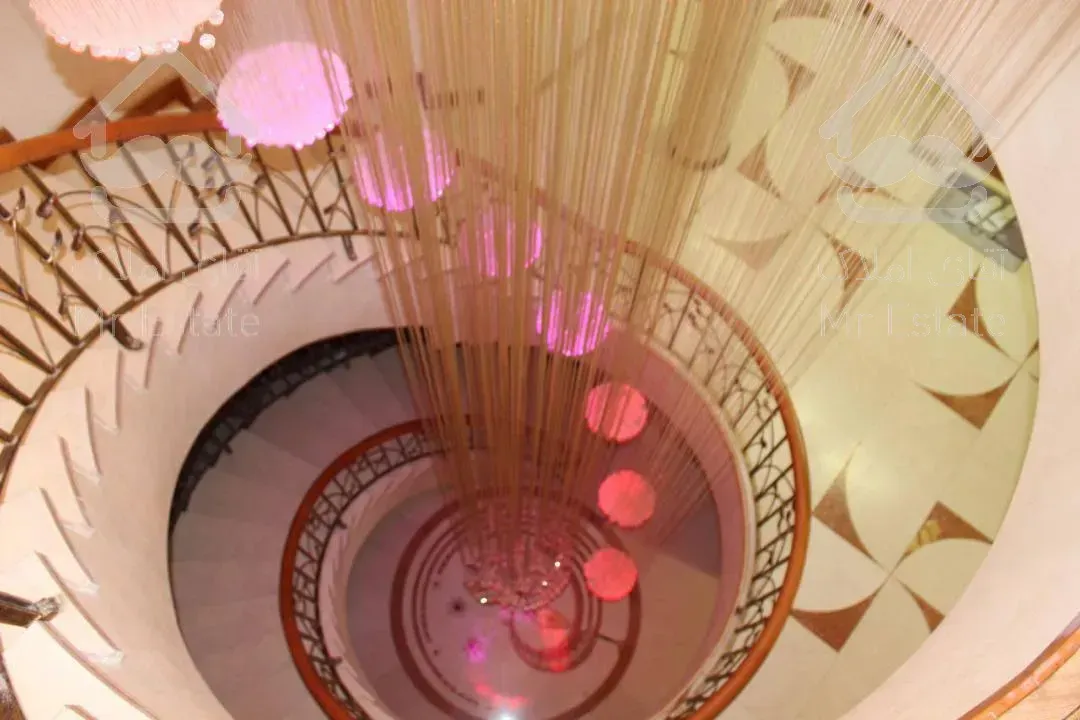 فروش ویلا نیاوران 450  متر شیک