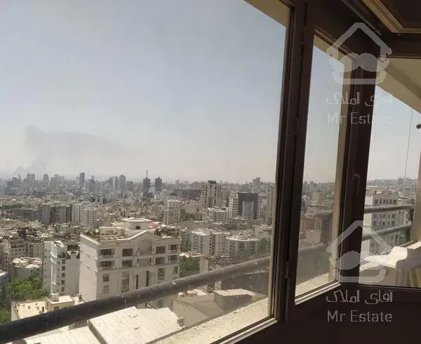 نیاوران.طبقه10.نور و چشم انداز بدون مشرف