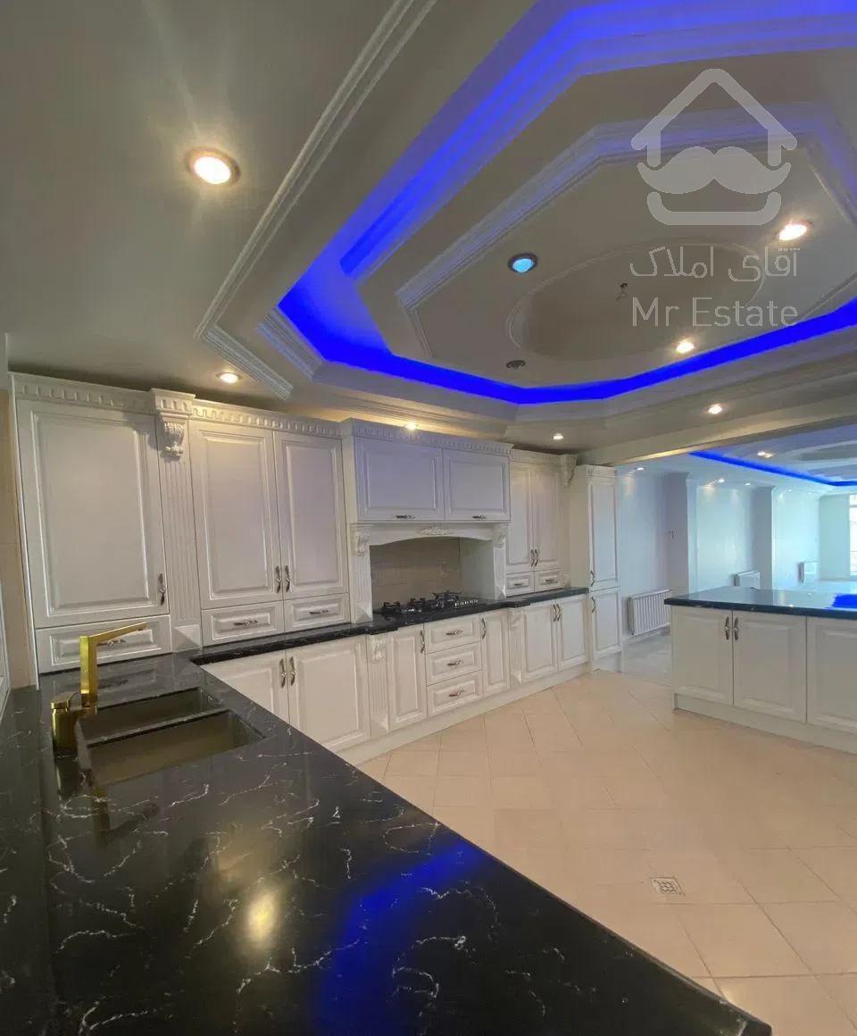 نیاوران ۳۰۰ متر تک واحدی/فول بازسازی/ ۲ پارکینگ