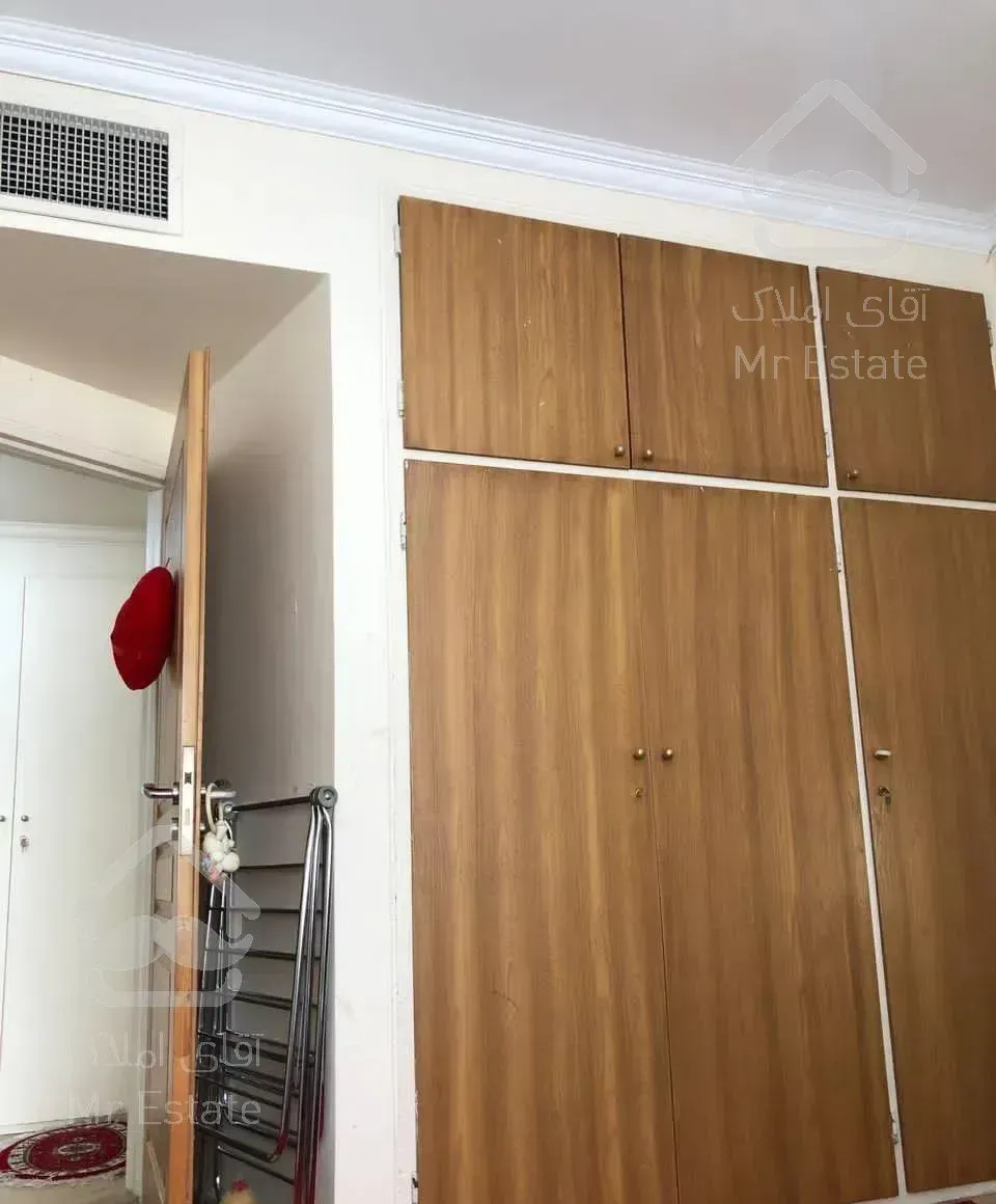 آپارتمان ۱۲۰ کنار باغ ایرانی