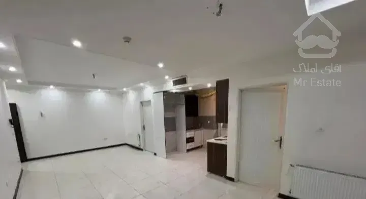 دکتر هوشیار/ ۷۶ متر/فول