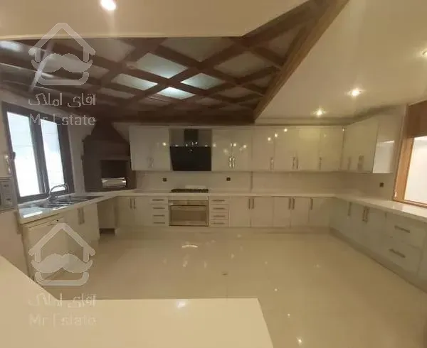 فروش 330 متر چهار خواب کامرانیه