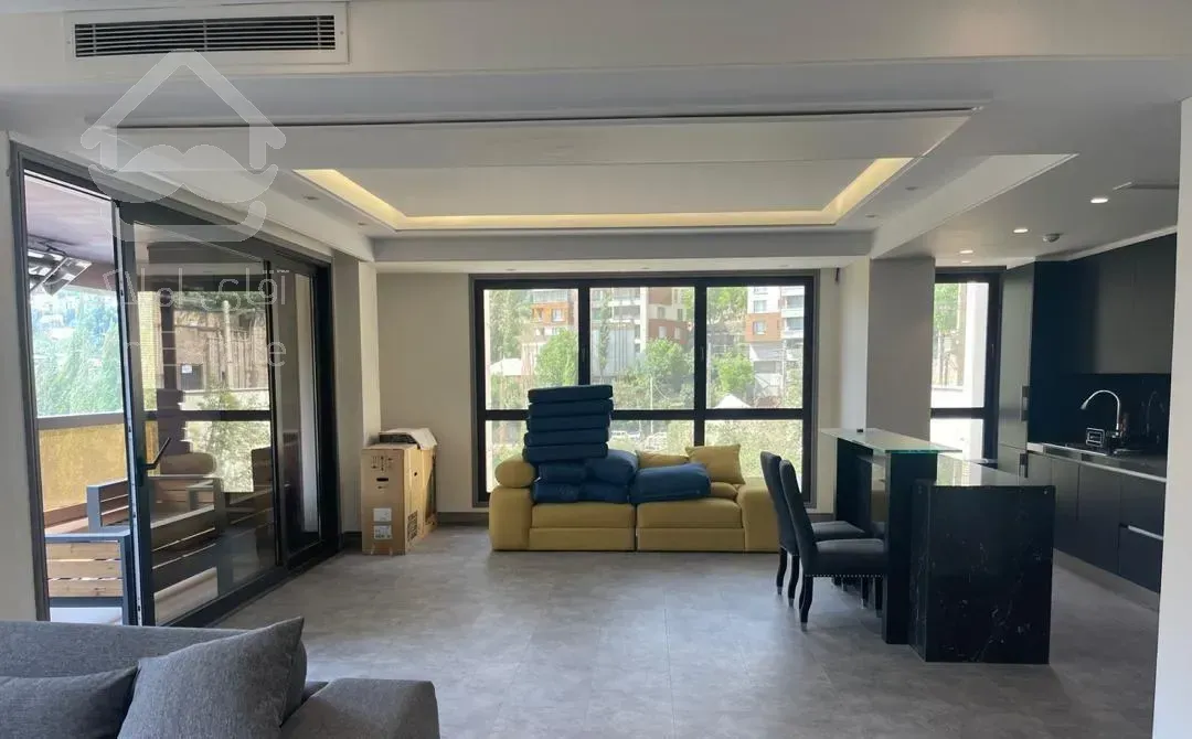 ۱۶۰ متر سوپرلاکچری دید پیست اسکی