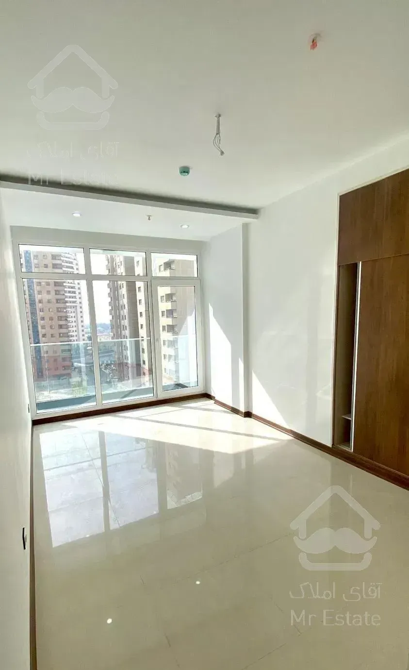 ۱۶۰متر۳خواب مشاعات آبی روف گاردن دریاچه چیتگر