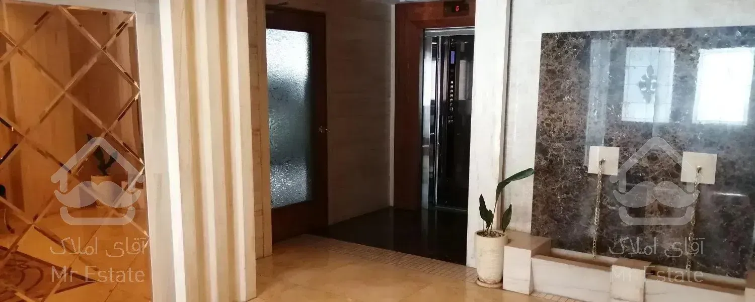 آپارتمان 68 متری طبقه 5