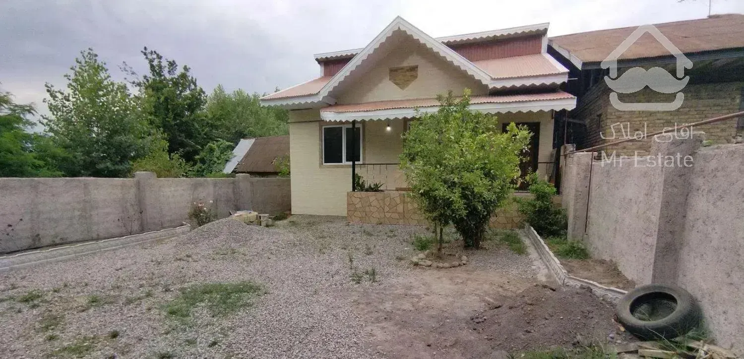 فروش ویلابا۳۰۰مترزمین ۱۰۰متر بنانوسازباامکانات