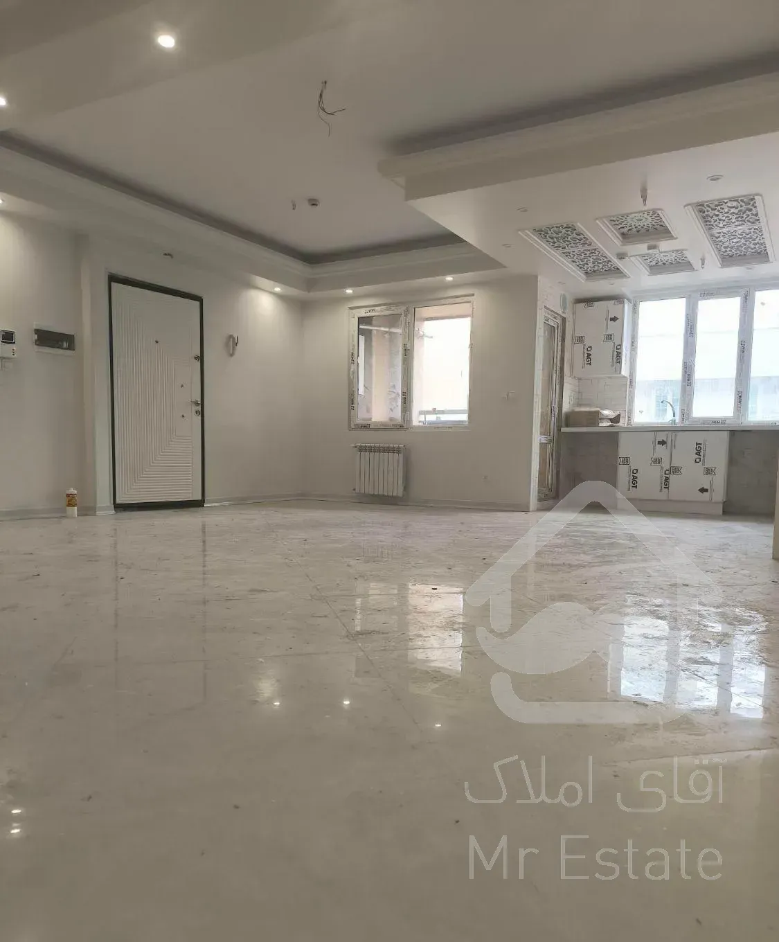 ۹۱متر کمیل/نوساز فول/متروخور/متریال برند/گذرپهن