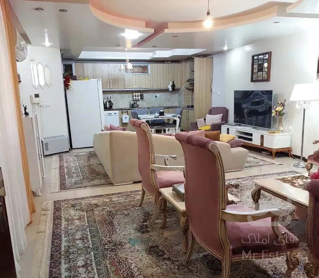 ۱۰۰ متر/خرداد/غرق در نور/ خاص ترین در گلستان