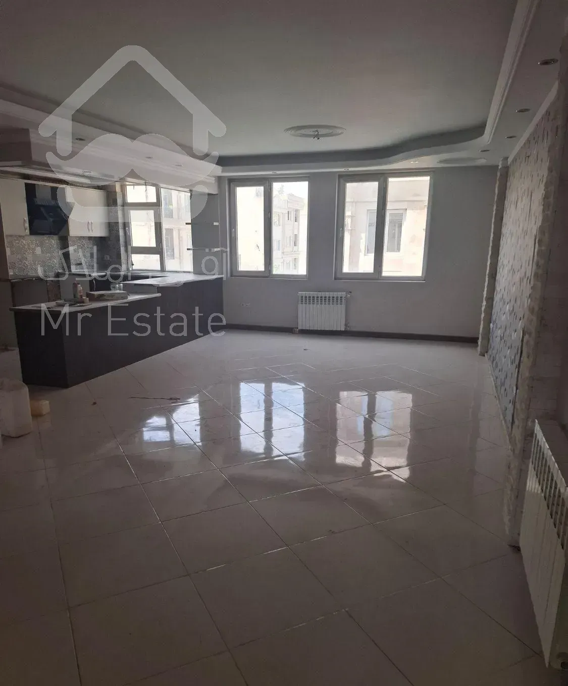 فروش آپارتمان ۹۰ متری ۲ خوابه سالن پرده خور