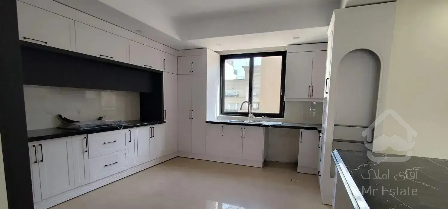 رهن آپارتمان۲۸۰متری ۳خوابه مستر شهرک غرب/شخصی ساز