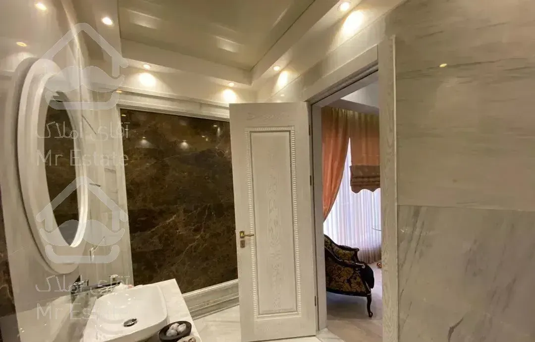 باغ فردوس ۲۲۰ متر آپارتمان سوپر کلاسیک