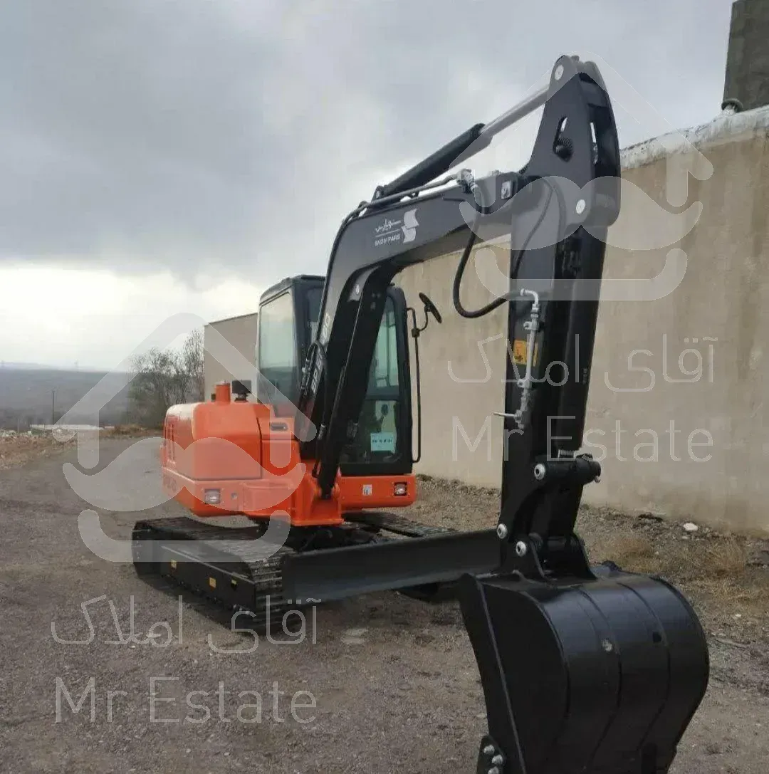 خاکبرداری تخریب اجاره مینی بیل بابکت بیل مکانیکی