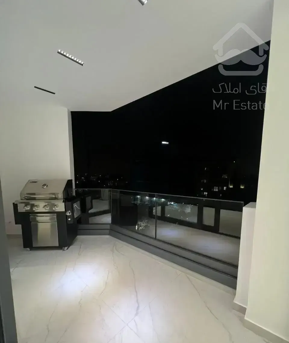 سعادت آباد۱۱۰مترتاپ لوکیشن پاکنژاد(فایل صوری نیست)