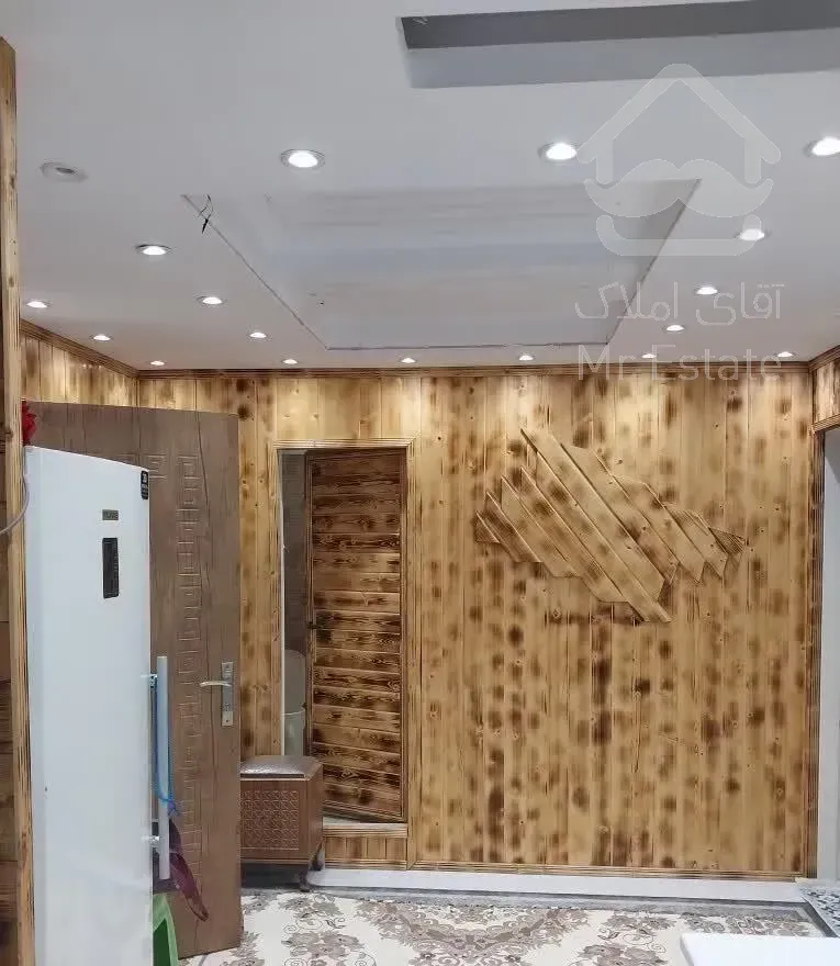 آپارتمان یک خوابه با پارکینگ و انباری