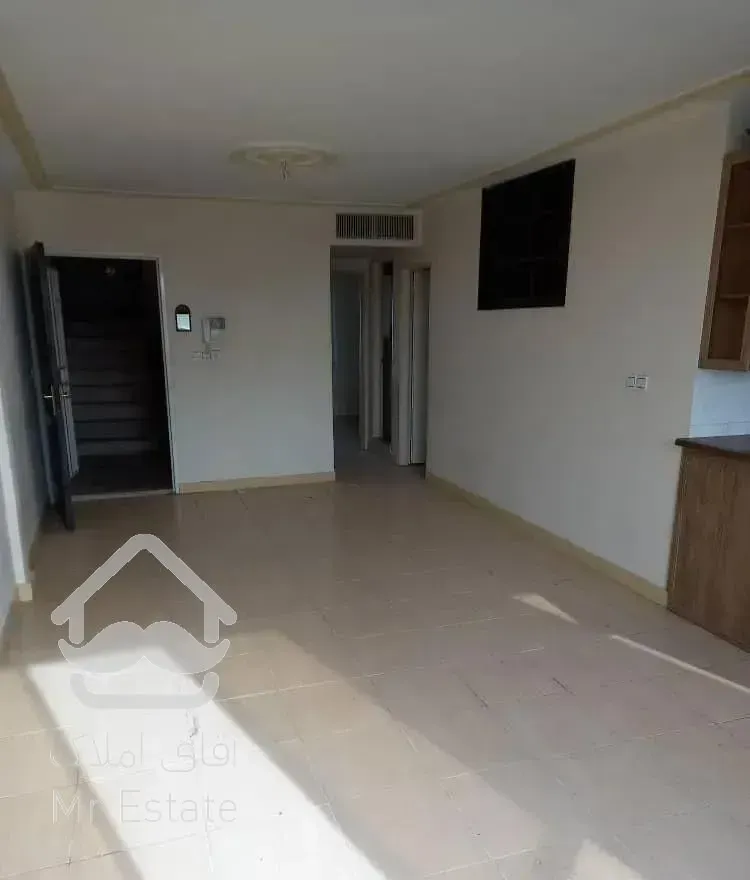 78 متر * تک واحدی * درختی