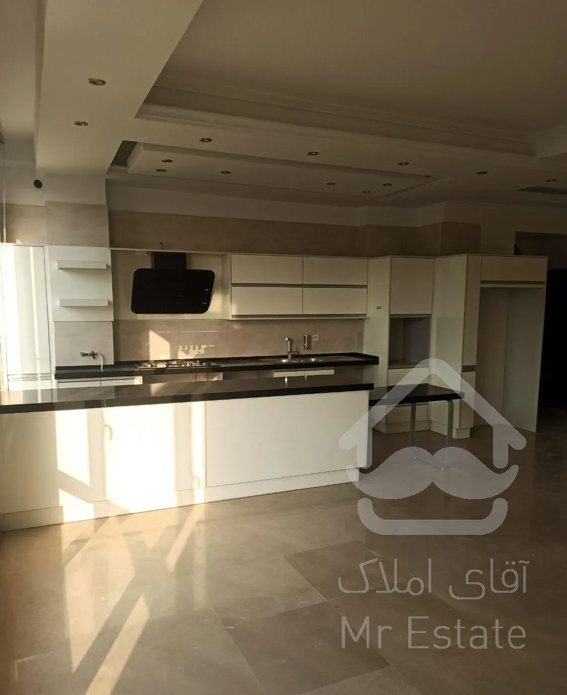 ۱۱۵ متر تاپ ویو کامرانیه