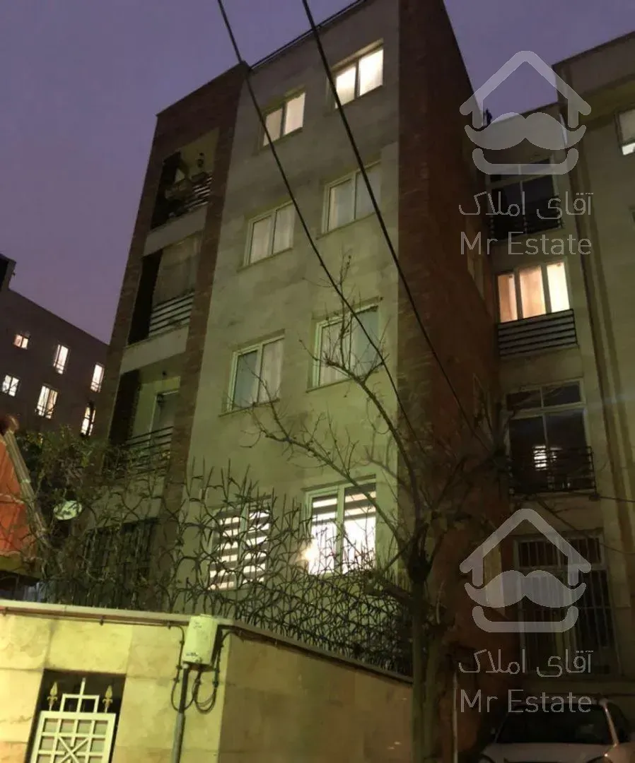 ۸۰متری طبقه۱پارکینگ دار