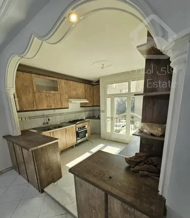 اپارتمان سیمون بولیوار۹۰ متر ۲خ