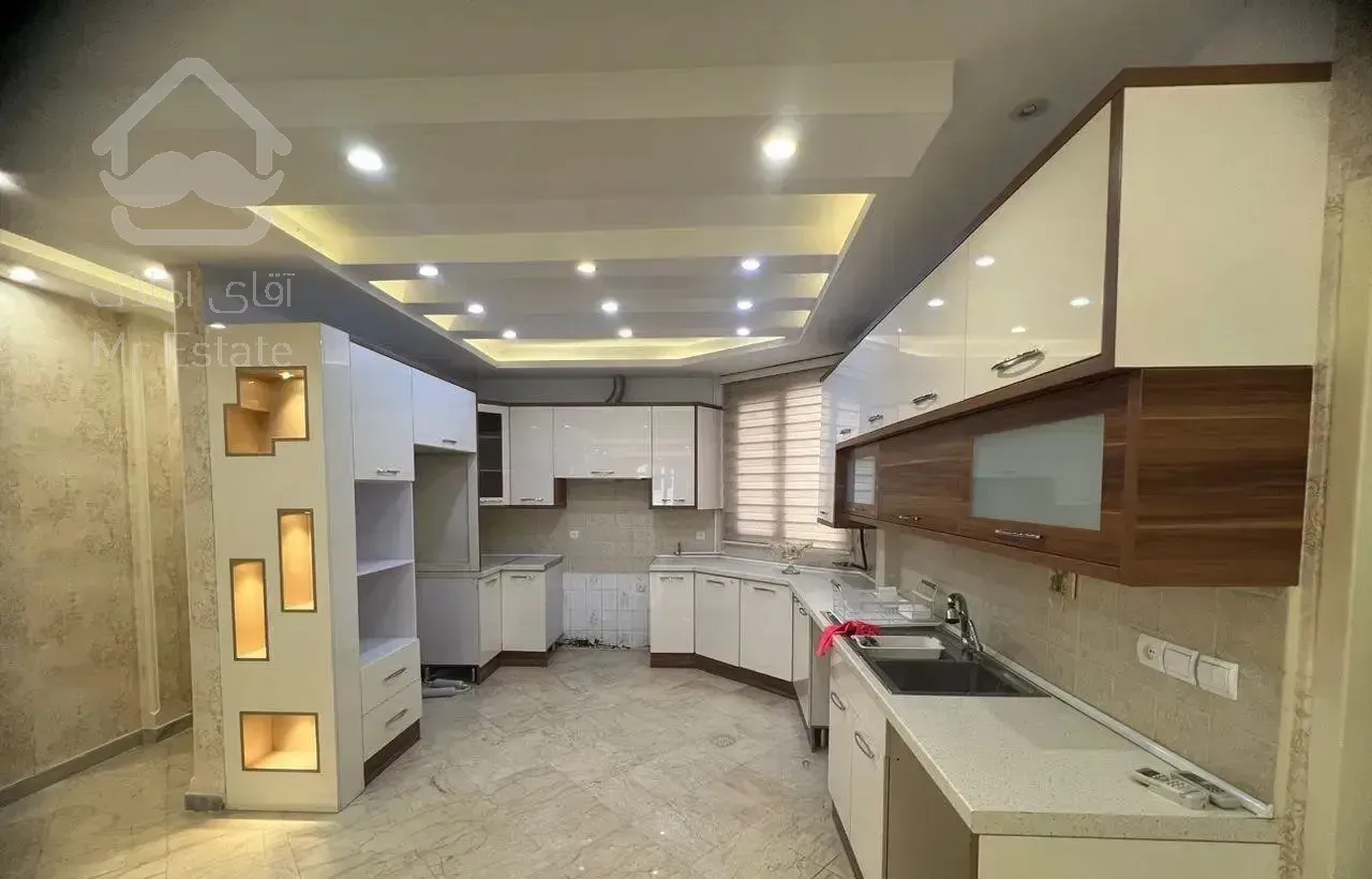 122 متر تک واحدی صادقیه