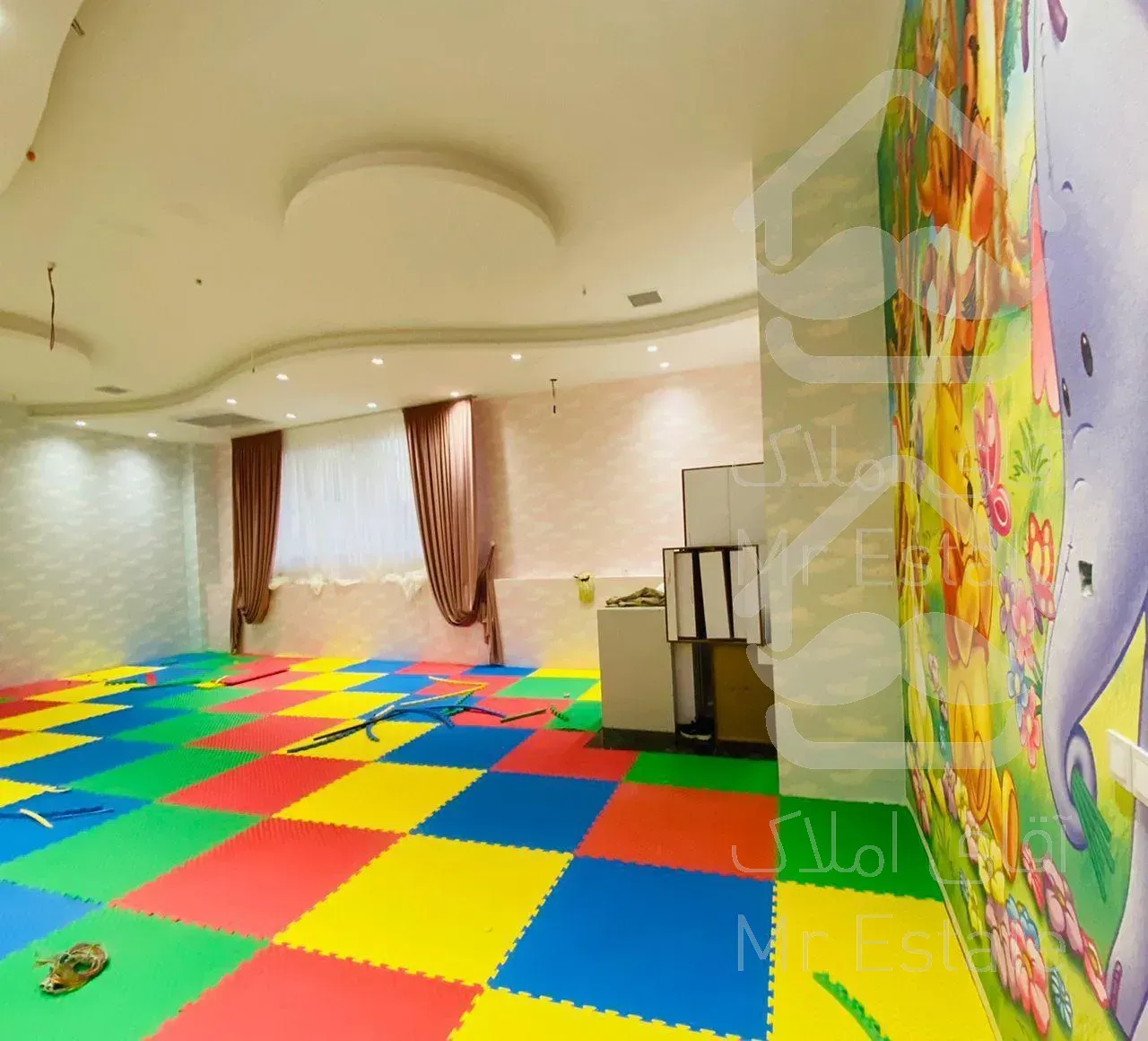 ۱۵۵مترآپارتمان ۳خواب  اولین کاخ برج پاسداران