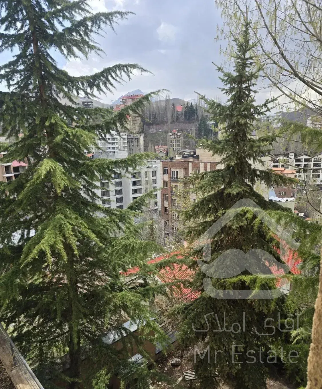 آپارتمان ۱۳۰متر ۳خوابه