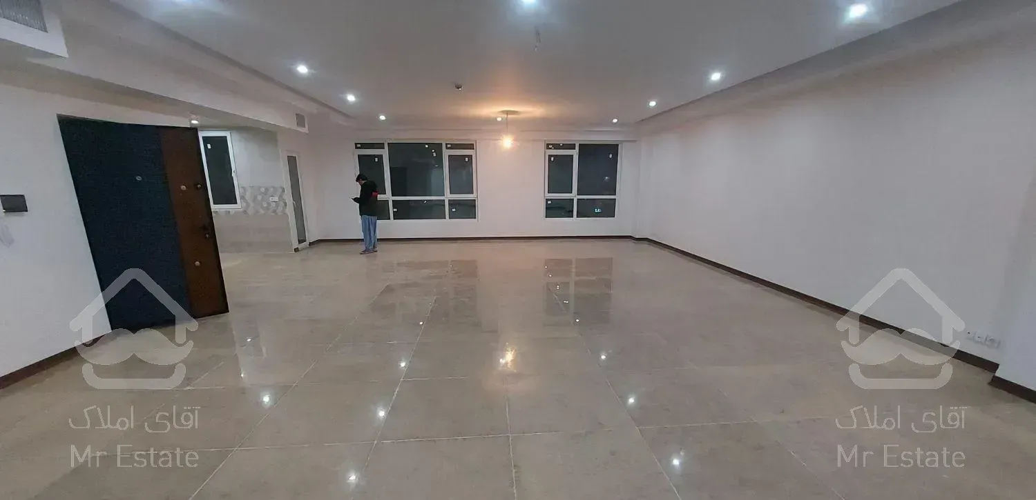 فروش آپارتمان ۲۰۵ متری نوساز تک واحد خ هفتم