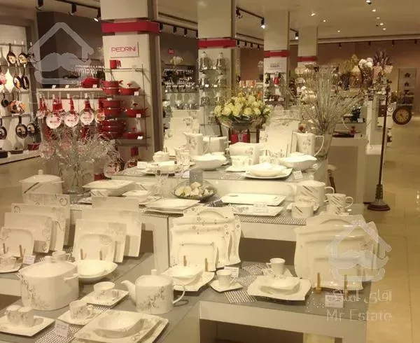 مغازه ۲۵۰ متری نیاوران فوق حرفه ای